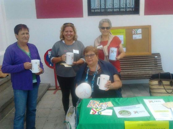 AFA LA PALMA TE INVITA A SER VOLUNTARIO SOLIDARIO CON EL ALZHEIMER